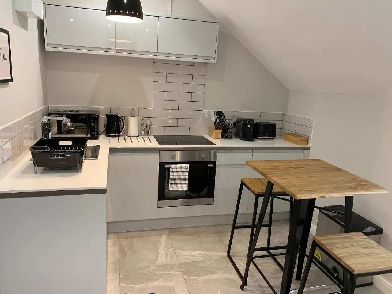 Aaron Wise - Victoria House Apartment Cardiff
