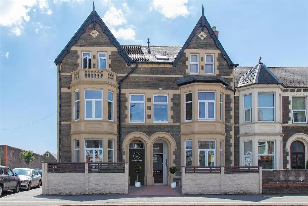 Aaron Wise - Victoria House Apartment Cardiff United Kingdom
