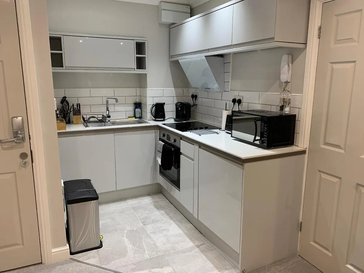 Aaron Wise - Victoria House Apartment Cardiff