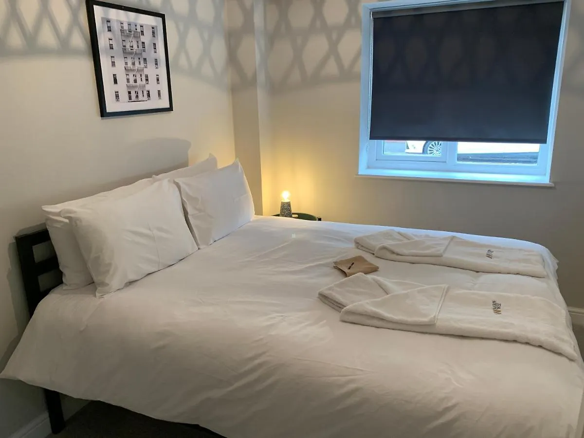 Aaron Wise - Victoria House Apartment Cardiff